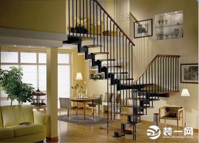 复式楼楼梯设计该怎么选?盐城装修网为你解答