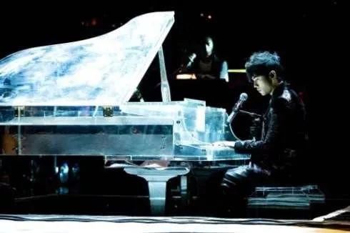 从蚁族到10亿投资人,周杰伦17年不能说的秘密