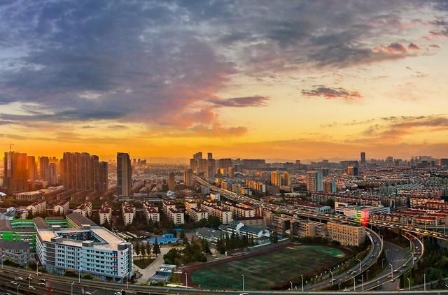 还在等待房价大跌?专家:楼市调控需力度适中,不宜用力过猛