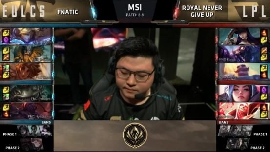 全华班的隐藏杀器 小虎中单刀妹秀翻全场