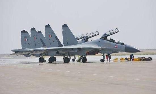 斯里兰卡图便宜弃购枭龙战机 买苏30K未来或