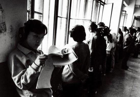 60、70、80、90年代大学生,开学 大三件 都有