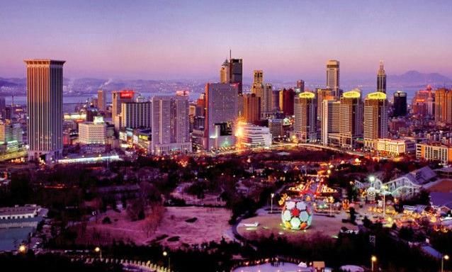 东北最大的港口城市，被誉为“北方明珠”