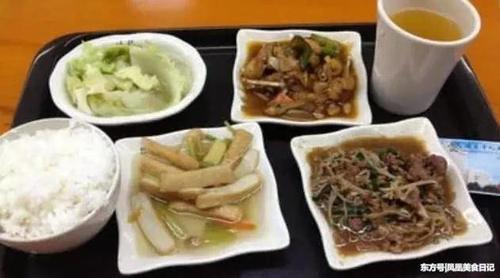 实拍各国学校食堂的美味排名,咱中国食堂排在