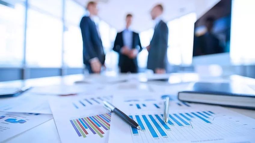 这些学校商学院申请马上截止!看完这份2018 Q