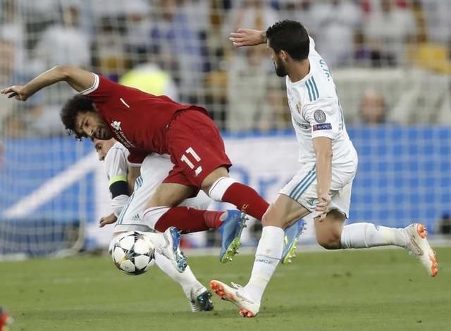 皇马5年夺4冠称霸欧罗巴,贝尔超神血虐利物浦