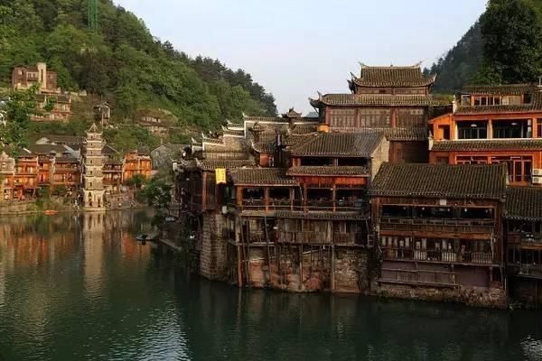 中国最适合养老的20座城市名单，秦皇岛竟然排第一!