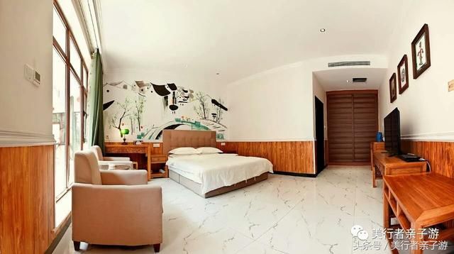 独家｜五一不涨价！人均200+，即可入住长城边儿上的荷塘月色！