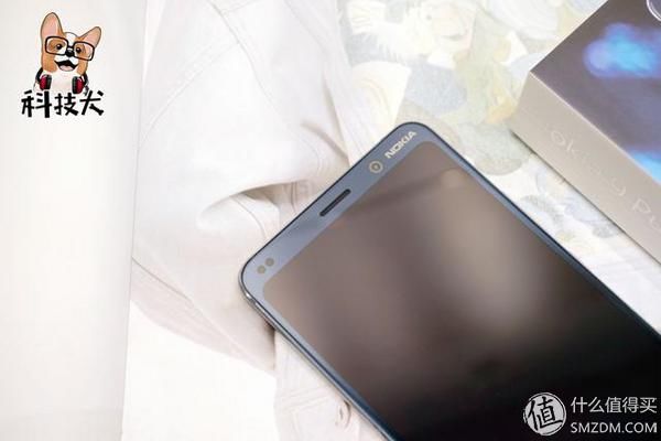 黑鲨游戏手机2冰封银\/Nokia 9 PureView正式开