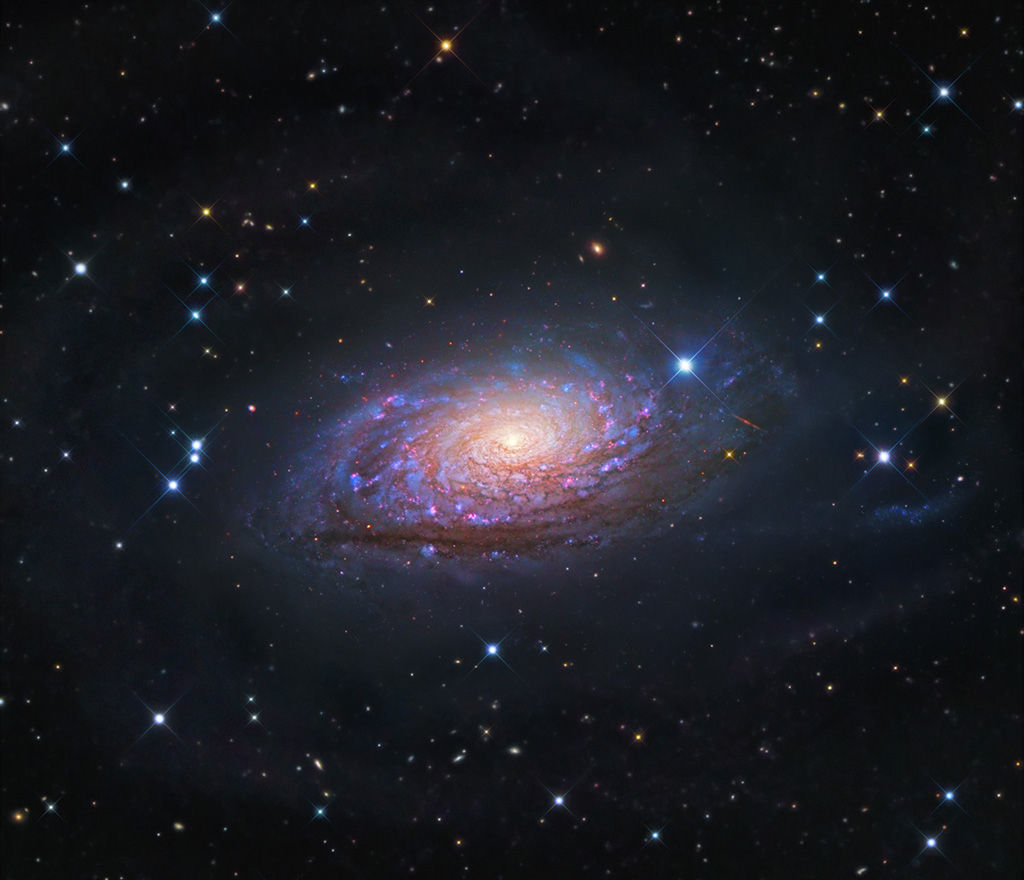 一起欣赏梅西耶63星系-向日葵星系
