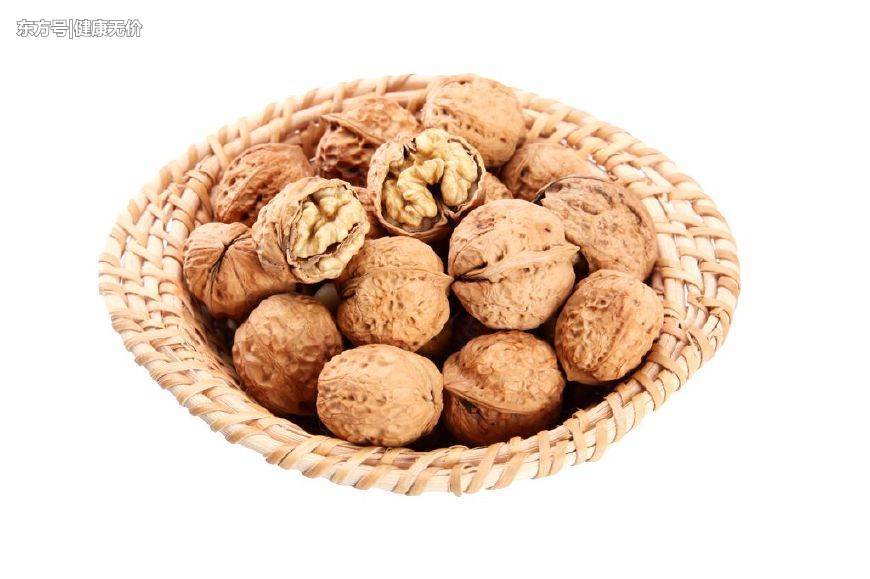 核桃营养丰富!什么时候吃效果好?其实一天中这