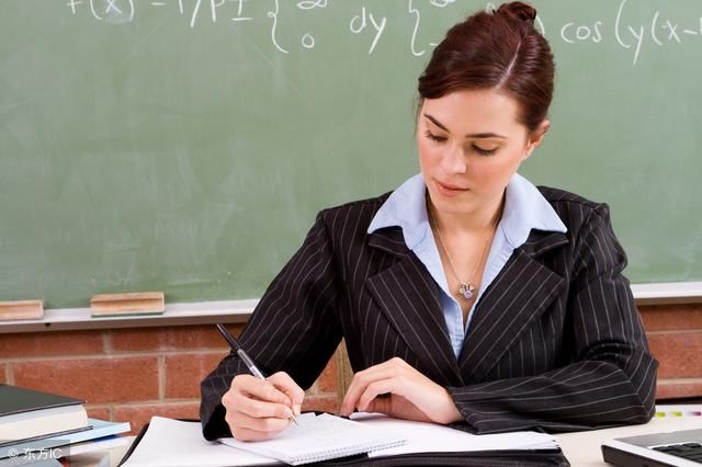 任正非：现在七、八岁的小孩有时给老师提的问题，老师回答不了