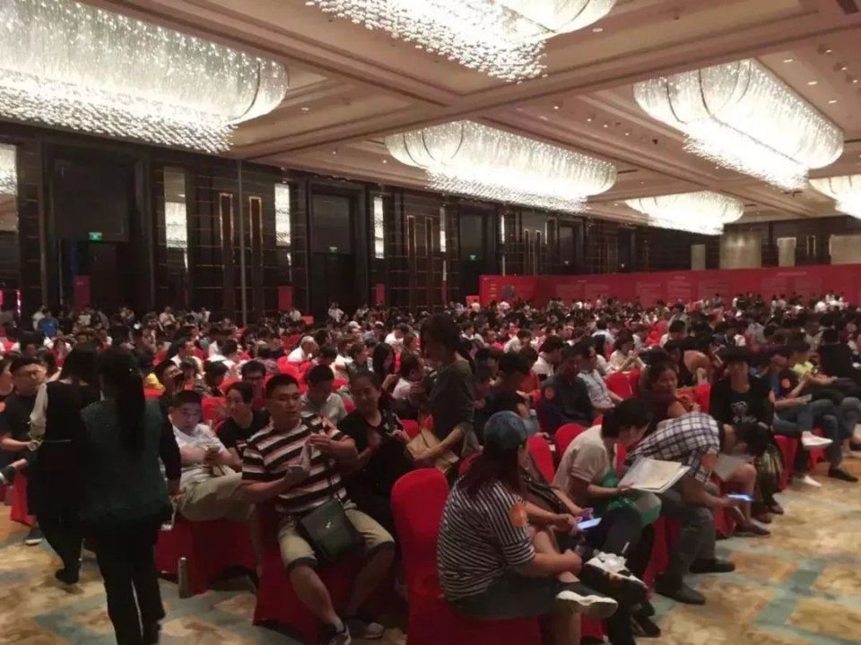 4万元\/!鼓楼滨江豪宅领销许!城北、江北开盘去化超9成!燕子矶即