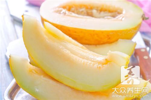 甜瓜和杏能一起吃吗