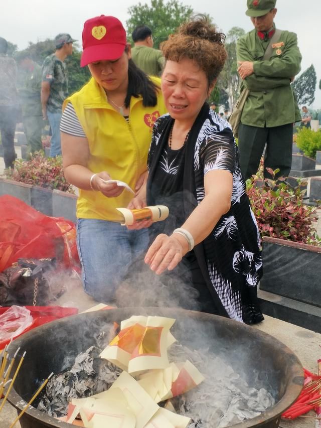 为爱情坚守37年，烈士未婚妻希望有生之年，与烈士携手走进婚姻