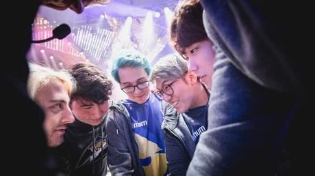 中国手游杀入韩国排行榜单!前20位中有16位来