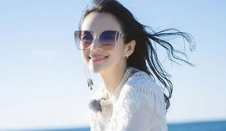 章子怡被曝怀二胎是真的吗 疑孕肚照曝光已预