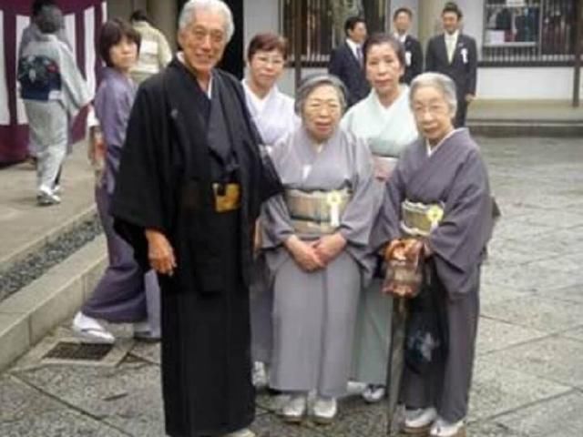 2017年日本出生人口数创下历史新低,人口危机