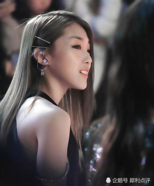 换性感后yamy由高级脸变成大凹凸,仙女:美女本的美女图片网友发型图片