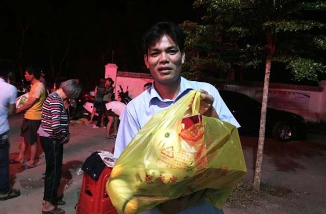 木棠镇:爱心捐赠活动丰富脱贫夜校内容