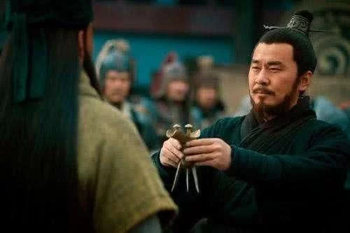 365bet体育直播:挟天子以令诸侯 365bet体育直播:挟天子以令诸侯