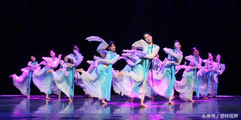 中国汉唐古典舞专场在武汉音乐学院精彩上演