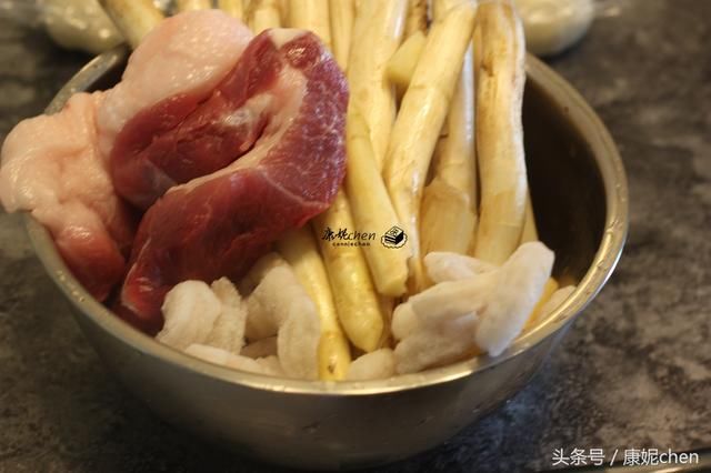 孩子要我做这饺子，馅料丰富，鲜美多汁，孩子吃了20多个还嫌不够