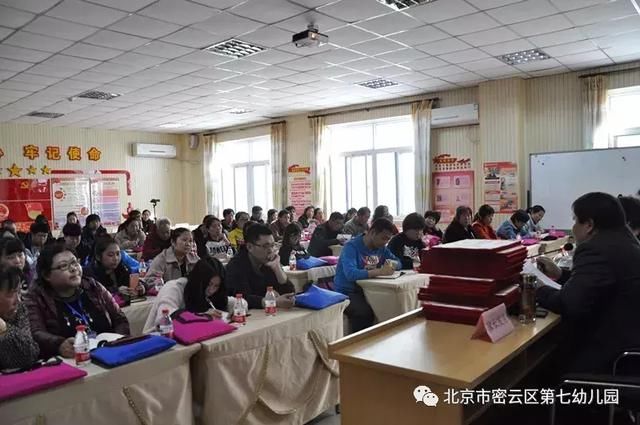 区第七幼儿园家长安全志愿者爱心团队活动正