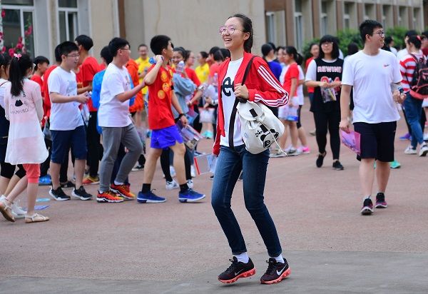 取消中考 消息不实 教育部:高中纳入义务教育条