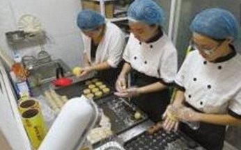 甜食成商机!三个女大学生日营业额达1000元