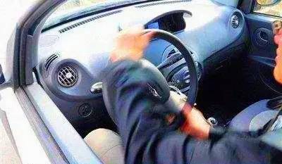 痛心!安徽男子倒车,撞死未满2岁儿子,父亲被判