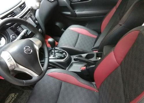 修车的朋友都建议我买这款车,如今开了半年,比