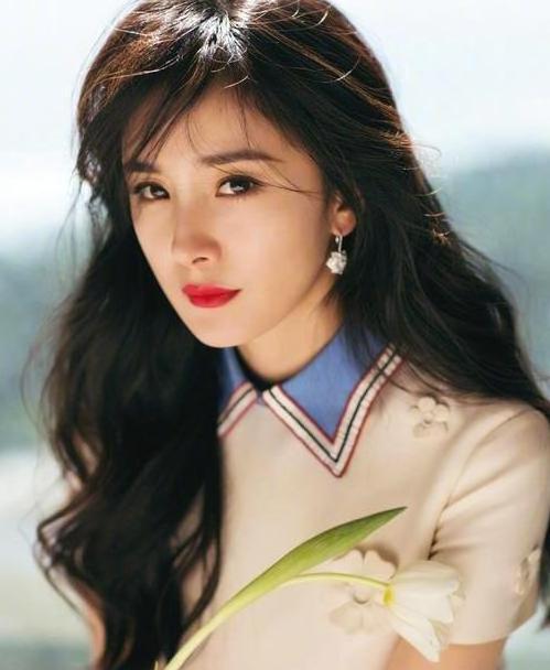 盘点杨幂吻过的男明星:李易峰黄轩都不过瘾,最