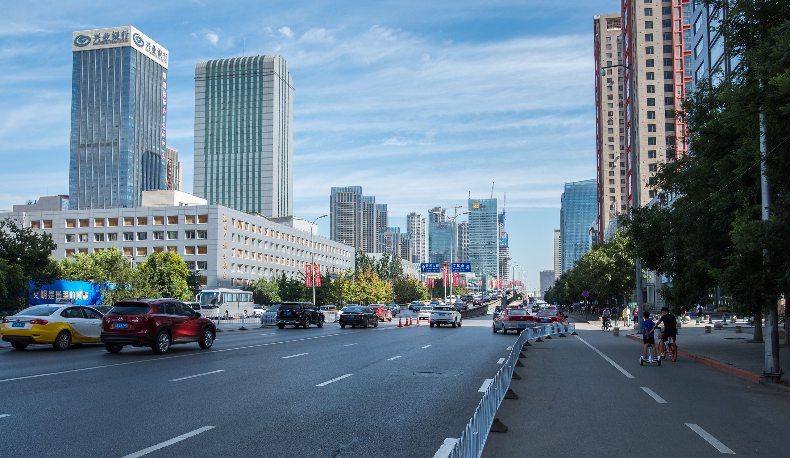 二十张高清沈阳扫街图，东北中心城市果然名不虚传