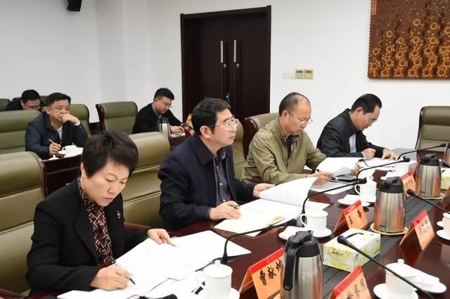 省检察院检察长路志强专程向省政府副省长王路