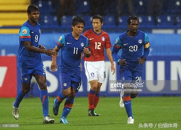 64球!印度神射手国家队进球数比肩梅西 现役射