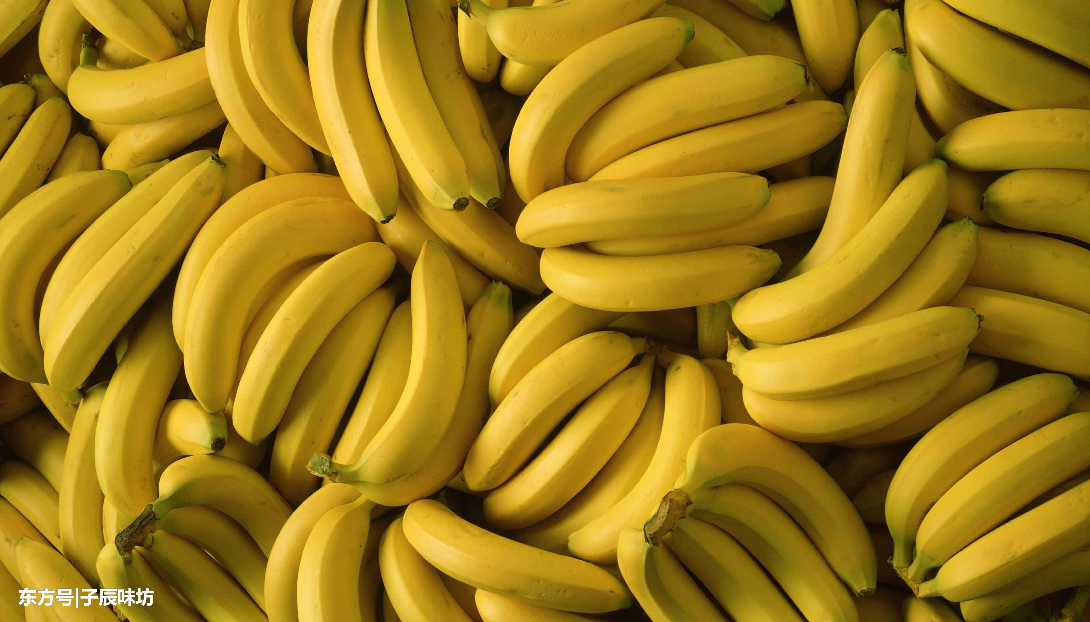 经常吃香蕉对身体好处多,增强人体免疫力降血