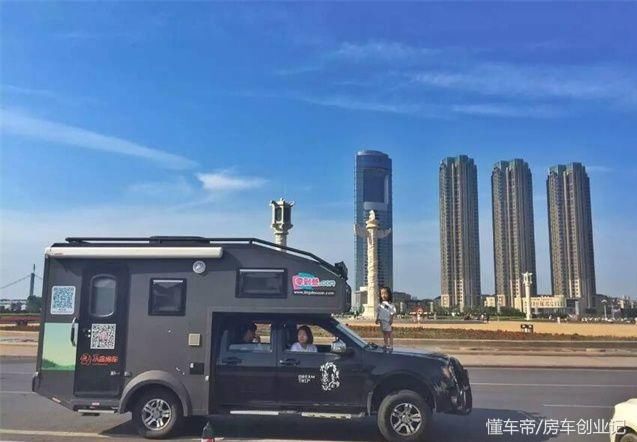 旅行记卖房、卖车带孩子环游世界的一家又将启程了