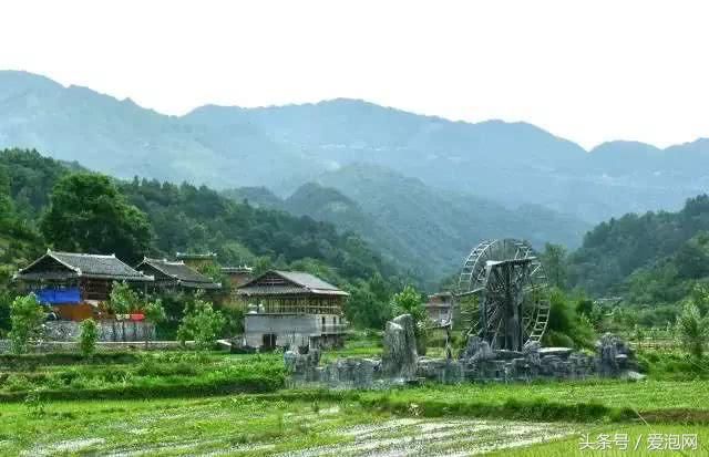 贵州踏青好去处：凤岗神秘古村、三都姑鲁寨石头会产蛋的水族村寨