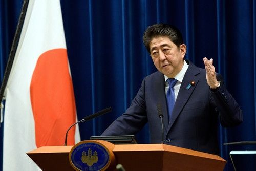 日媒:安倍将访俄与普京谈四岛归属 促缔结日俄和平条约