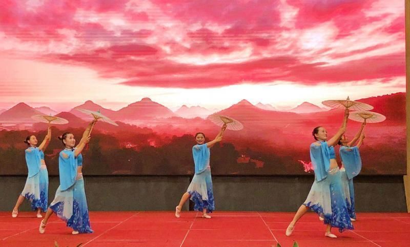 2018贵州省贞丰县全域旅游推介会走进宁波 一