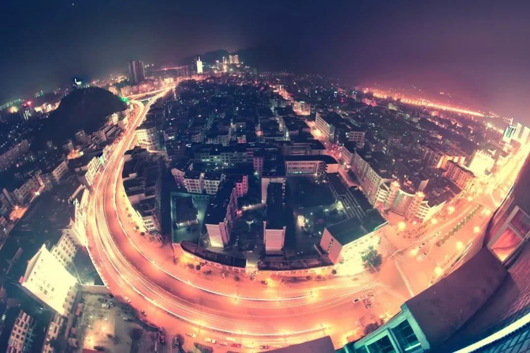 贵州最美夜景在哪里?我选六盘水!