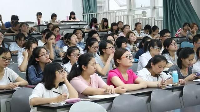 为什么重点大学的学生,毕业后都不愿意考事业