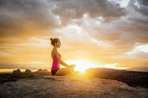 黄溢金：加息沙场秋点兵 3.15黄金伦敦金暴风雨前的宁静