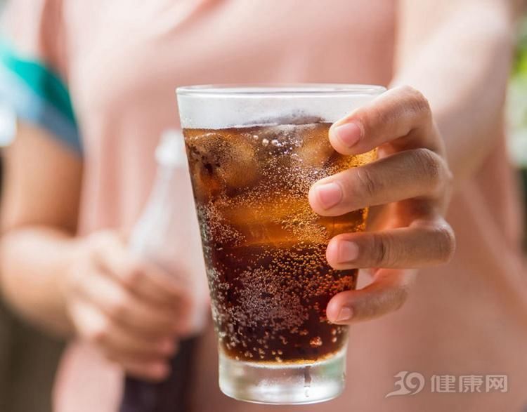 宫寒的女人，大多有5个共性!真希望你能躲开