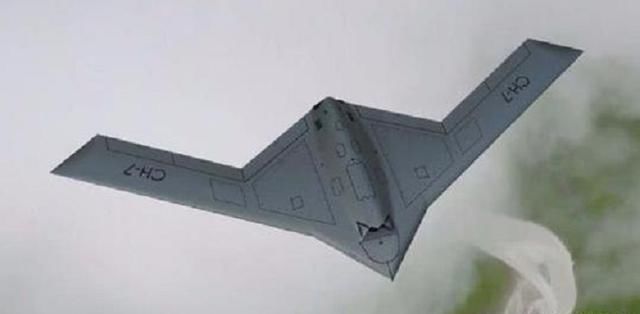 欲与美国试比高!中国新隐身无人机曝光,西方:这