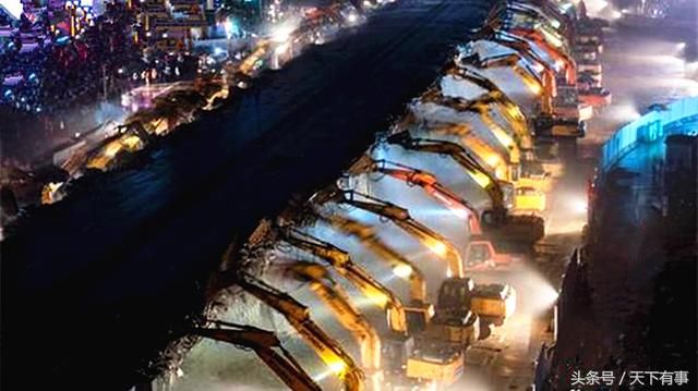 独占鳌头!“基建狂魔”拆桥效率再创辉煌，老外直呼:这不可能!