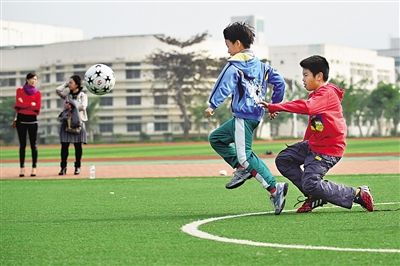 海南省足协欲广撒青训教练英雄帖 高水平教头