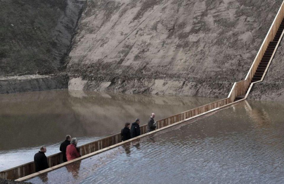 全球最怪的五座桥:车在水下行人在桥上蹦，绝非常见