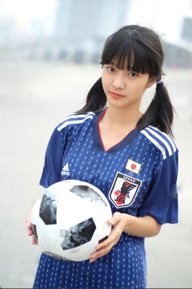 说起日本足球宝贝 那是货真价实的有料!且看且